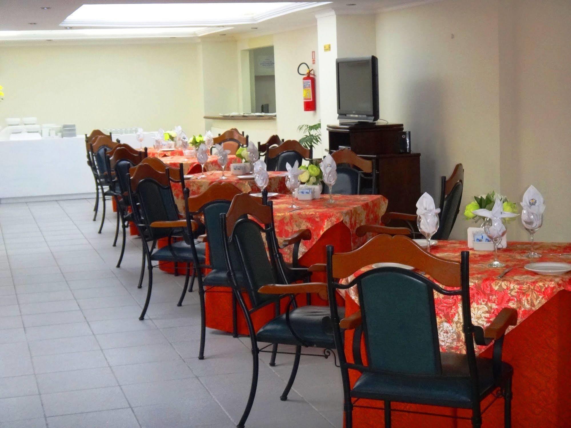 Paulistania Casa Blanca Hotel Santa Cruz de La Sierra Bagian luar foto